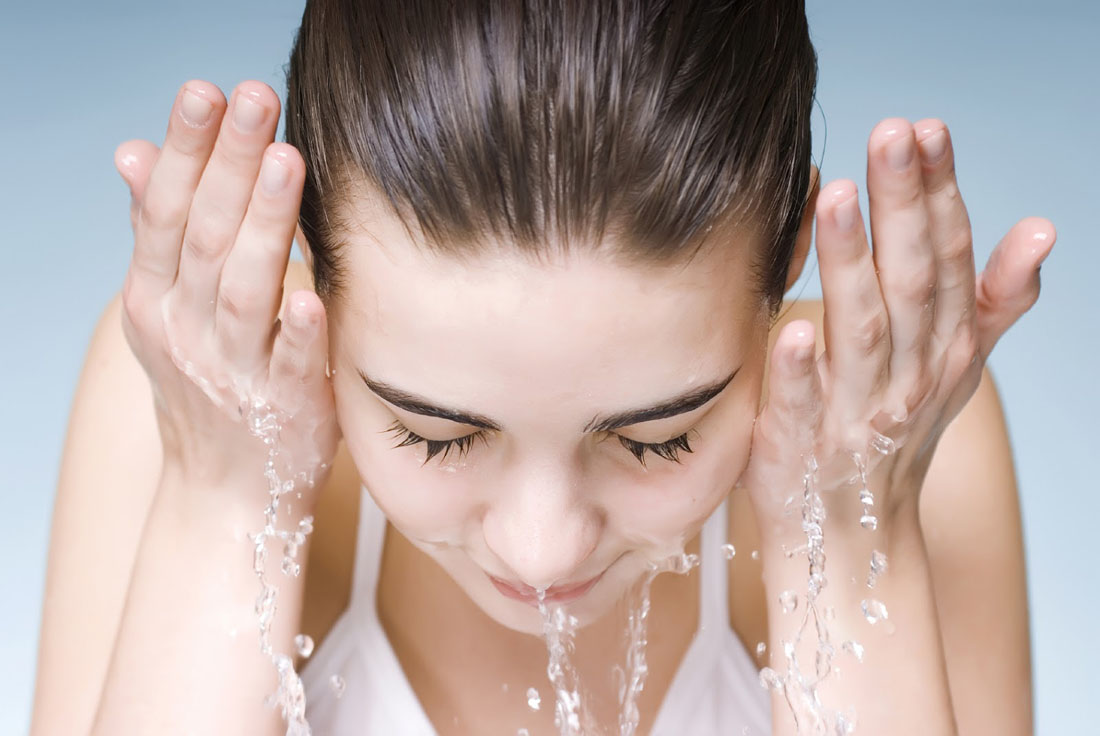 Face Cleansing – Top Mistakes, Key Benefits